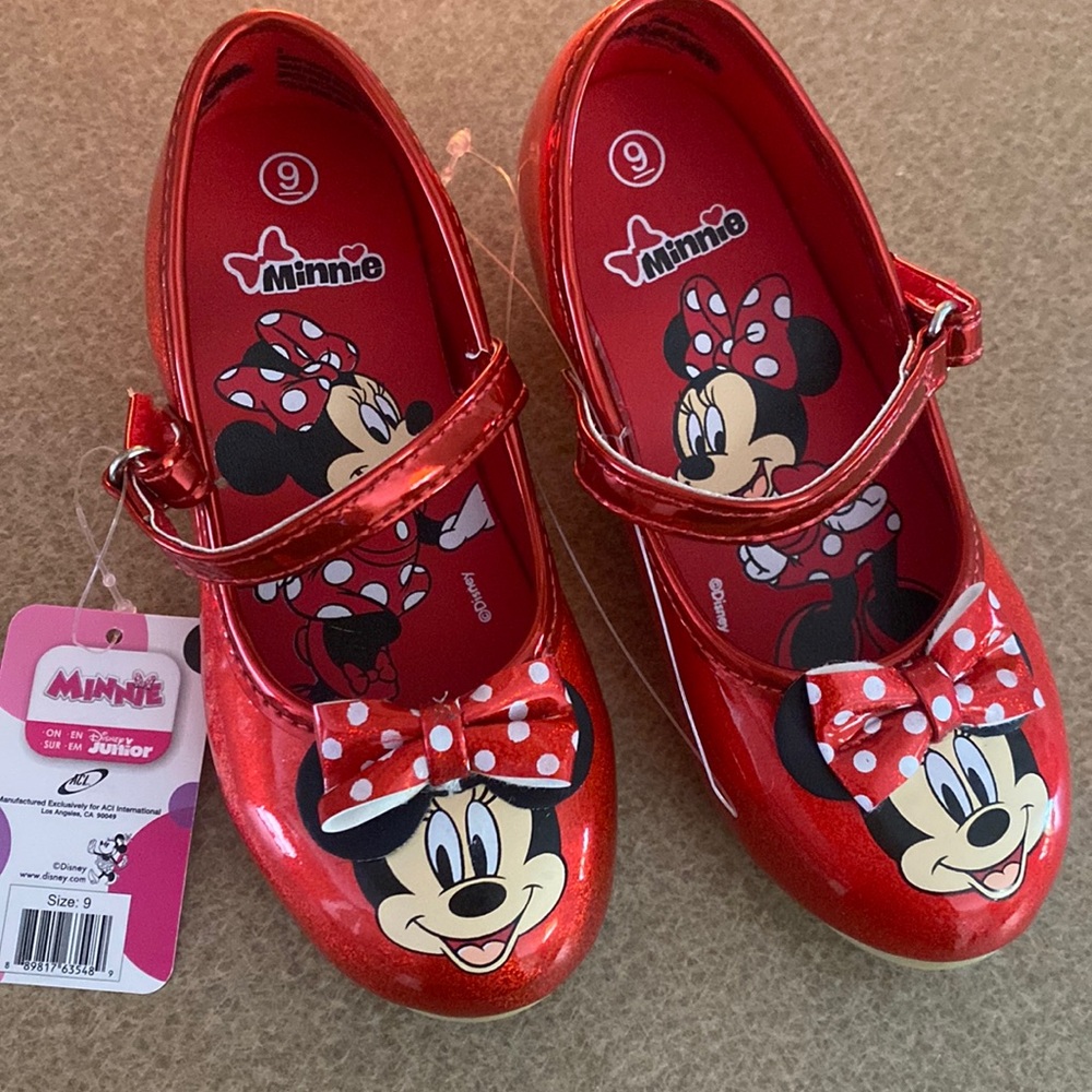 Minnie Mouse toddler shoes with heel red size 9 BEAUTIFUL NEW WITH TAGS ❤️Disney